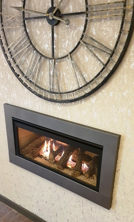 LogFlame Wide hole in the wall