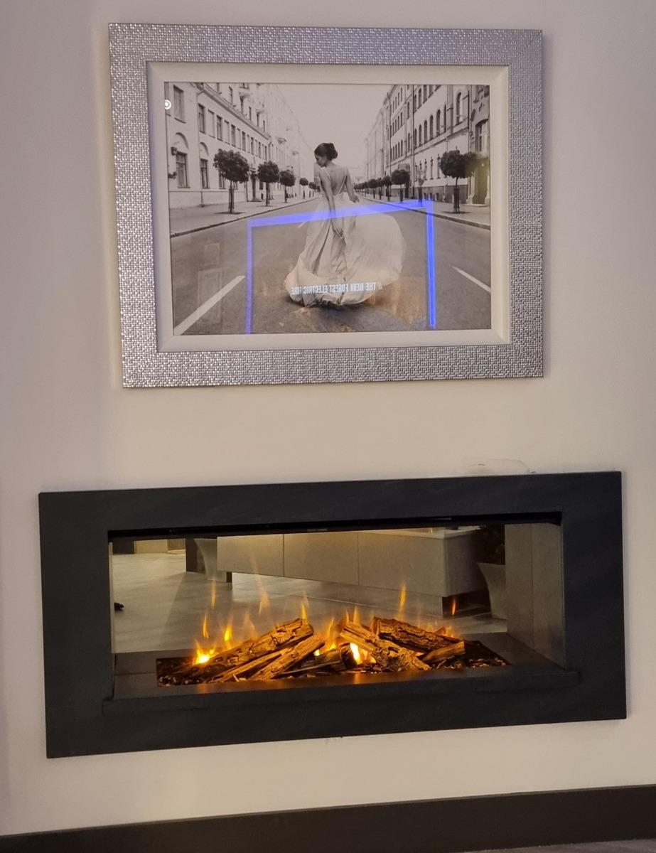 Holbury 1200 LED electric suite with New Forest fire