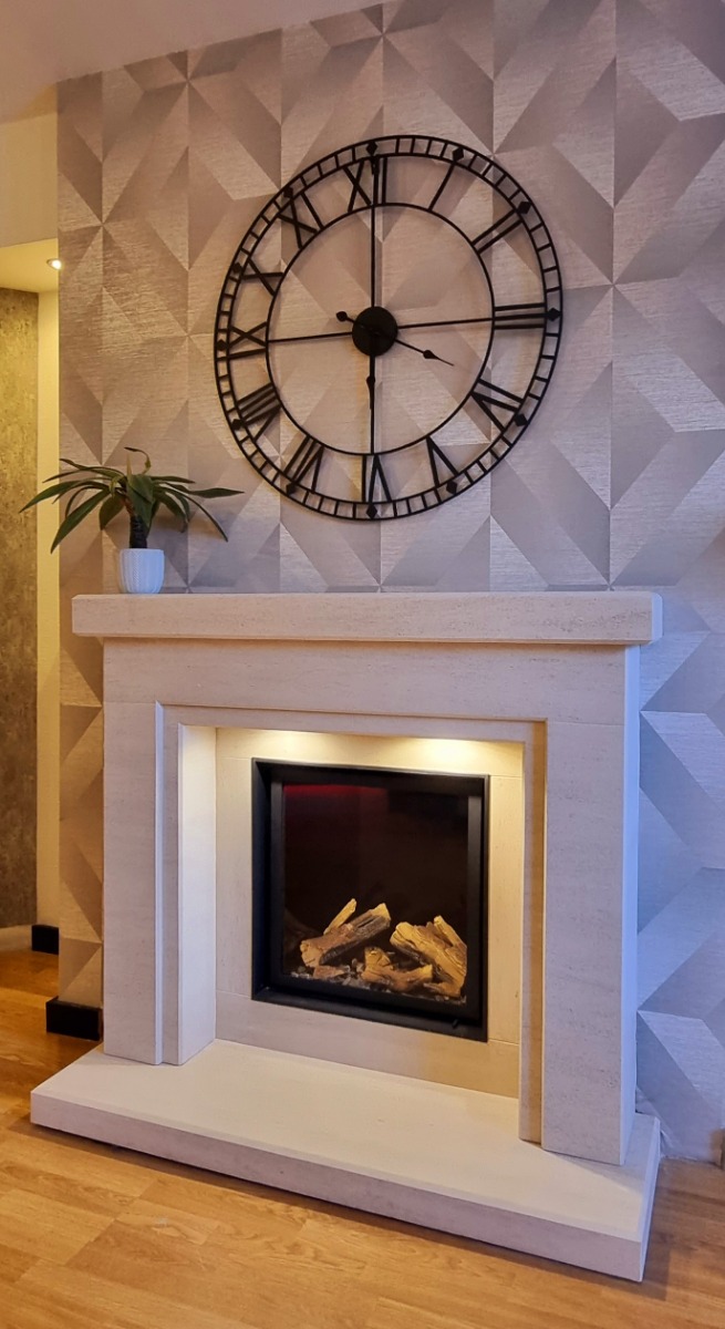 STOCKTON GAS SUITE WITH WILDFIRE 600HE CONVENTIONAL FLUE GAS FIRE