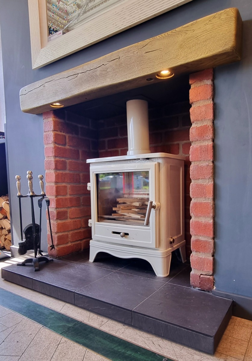 WOODLAND CHAMBER SUITE