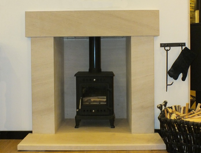 Regency Fireplace & Fireline FQ5W solid fuel stove package