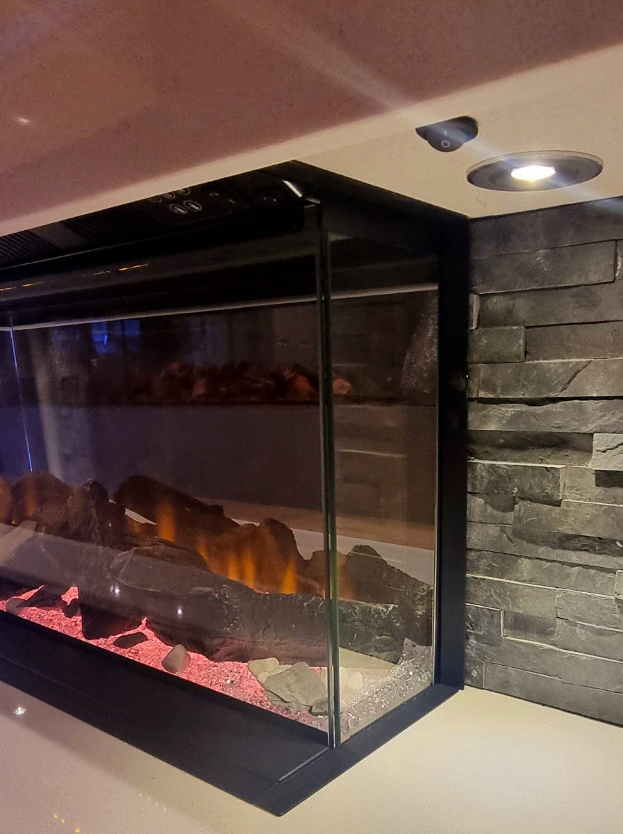 ALASKA 50 MARBLE ELECTRIC SUITE