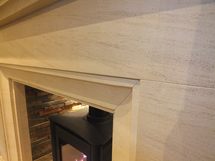 Large Calvi & slate tile chamber