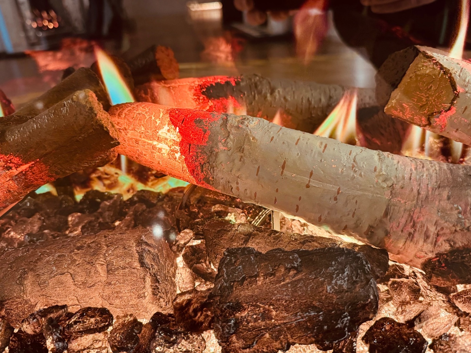 Gazco Onyx Fusion Media wall electric fire