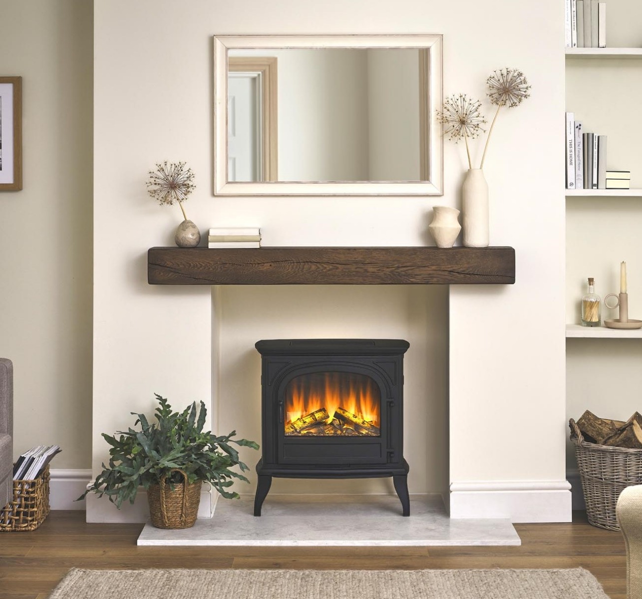 British Fires Hinton Black Edition LED electric stove