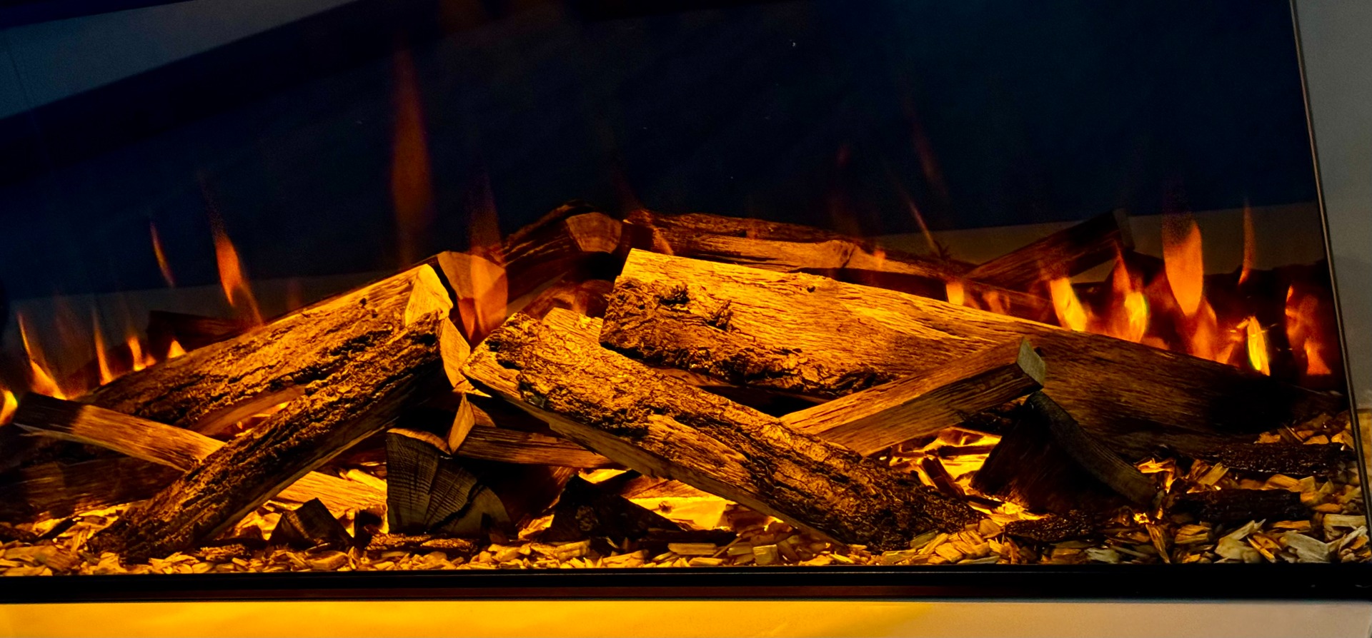 Winchester 1600 Black Edition electric suite with New Forest Fire