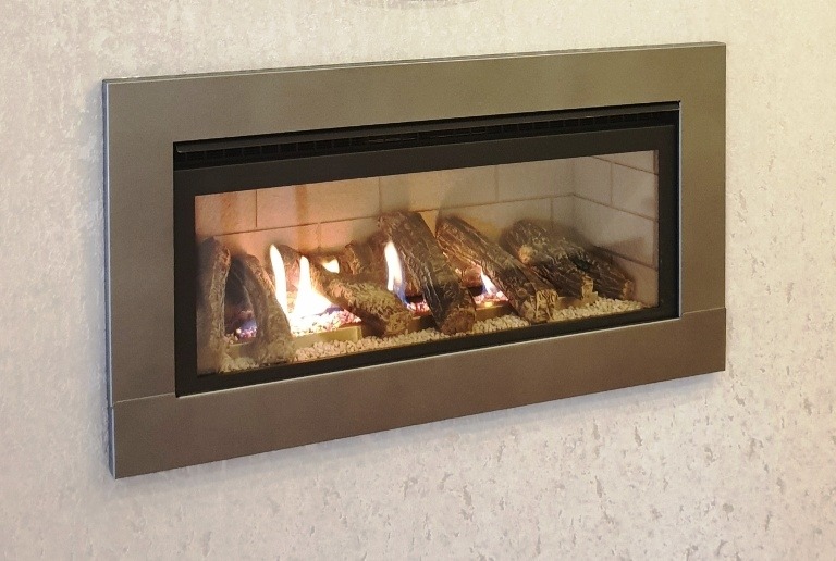 LogFlame Wide hole in the wall