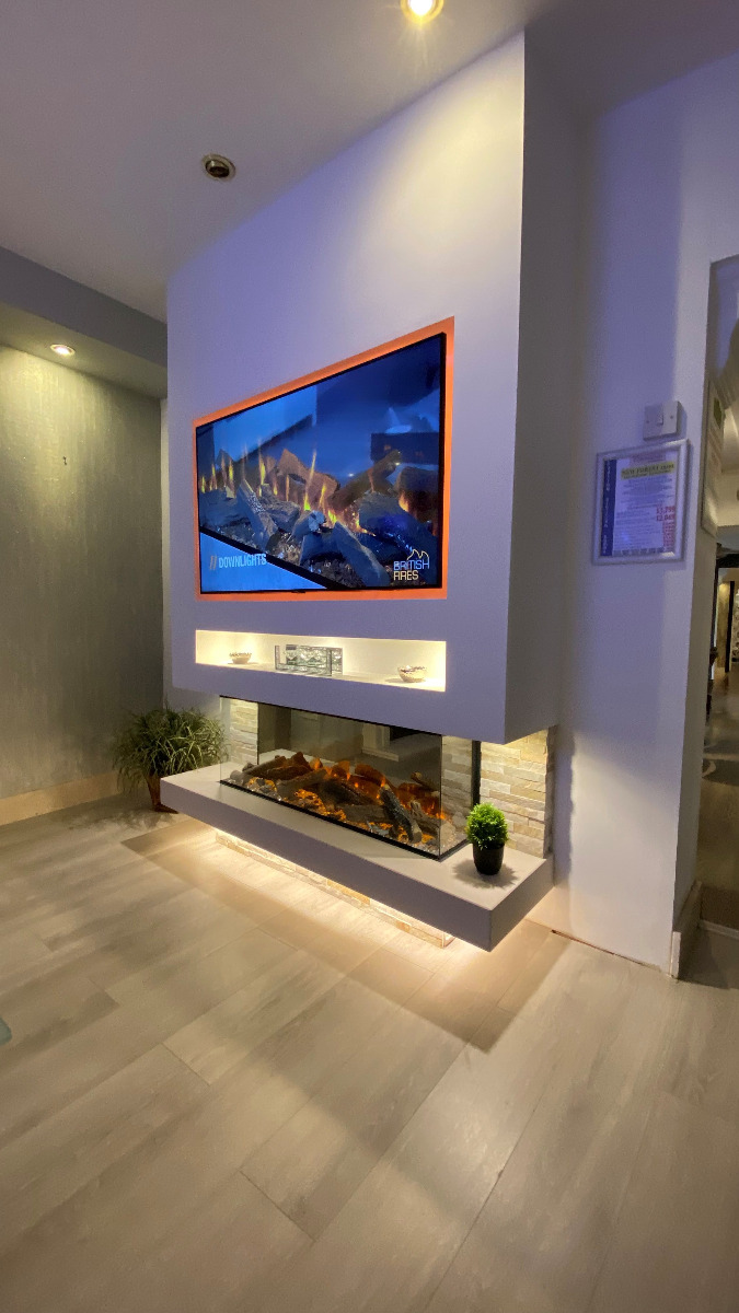 New Forest 1200 media wall fire