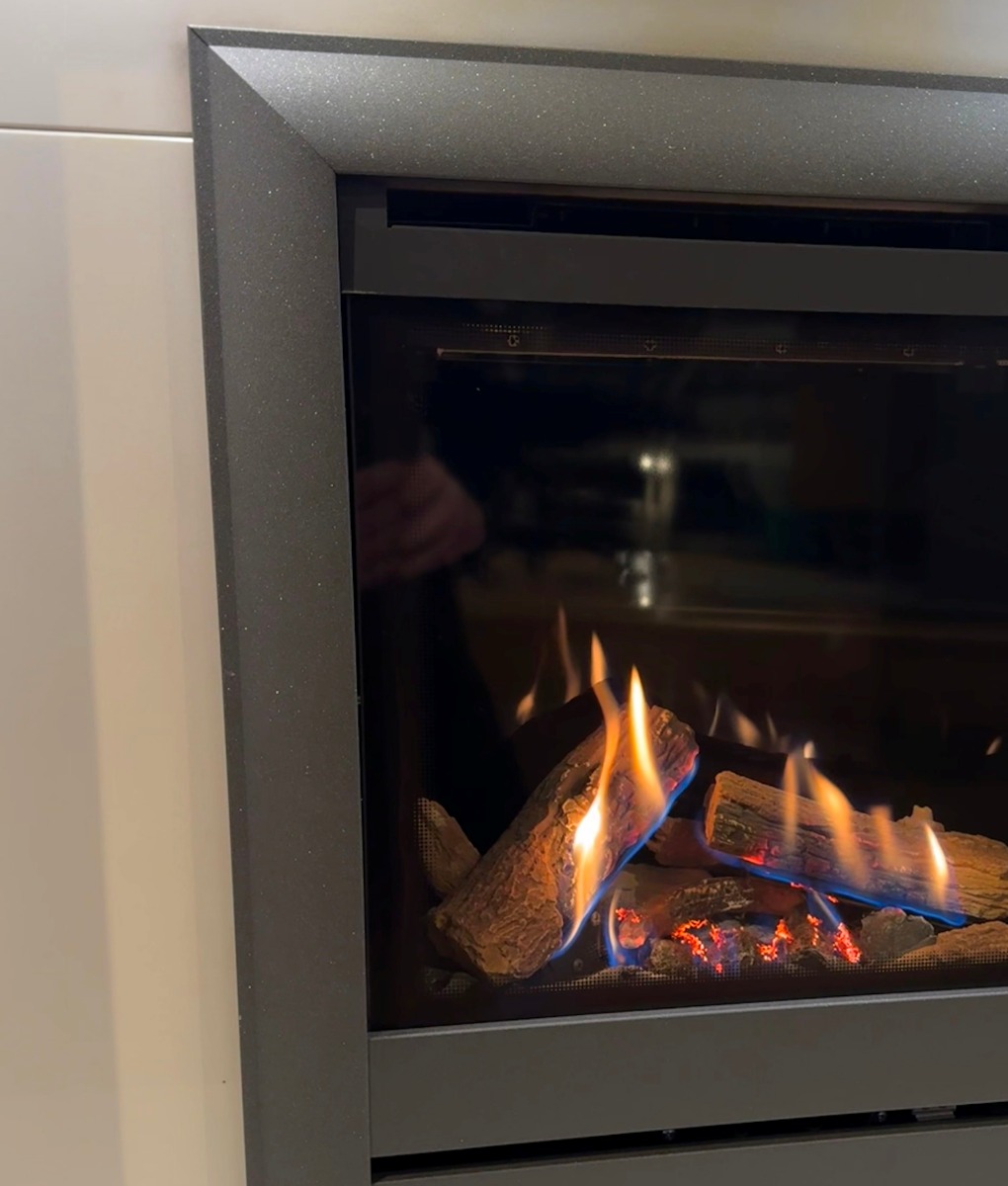 WILDFIRE RAVEL 400 HOLE IN THE WALL FIRE