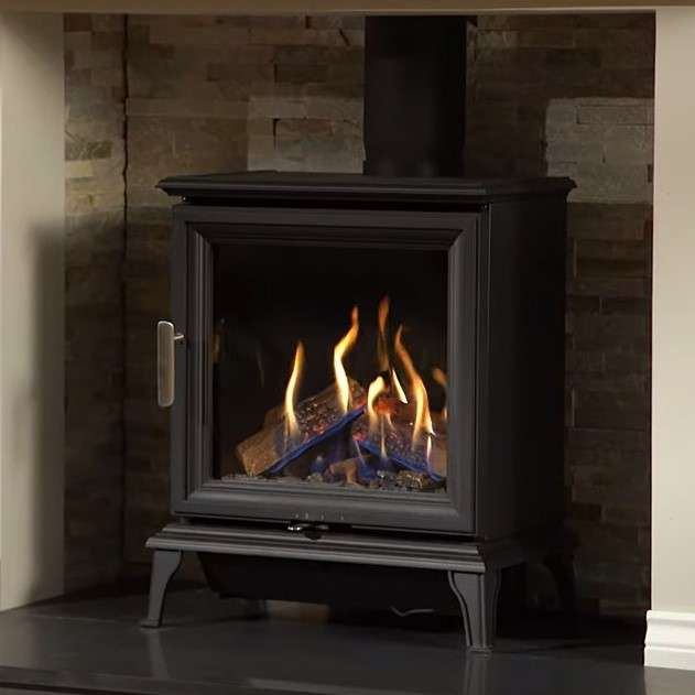 Wildfire Ravel 400C Balanced flue gas stove