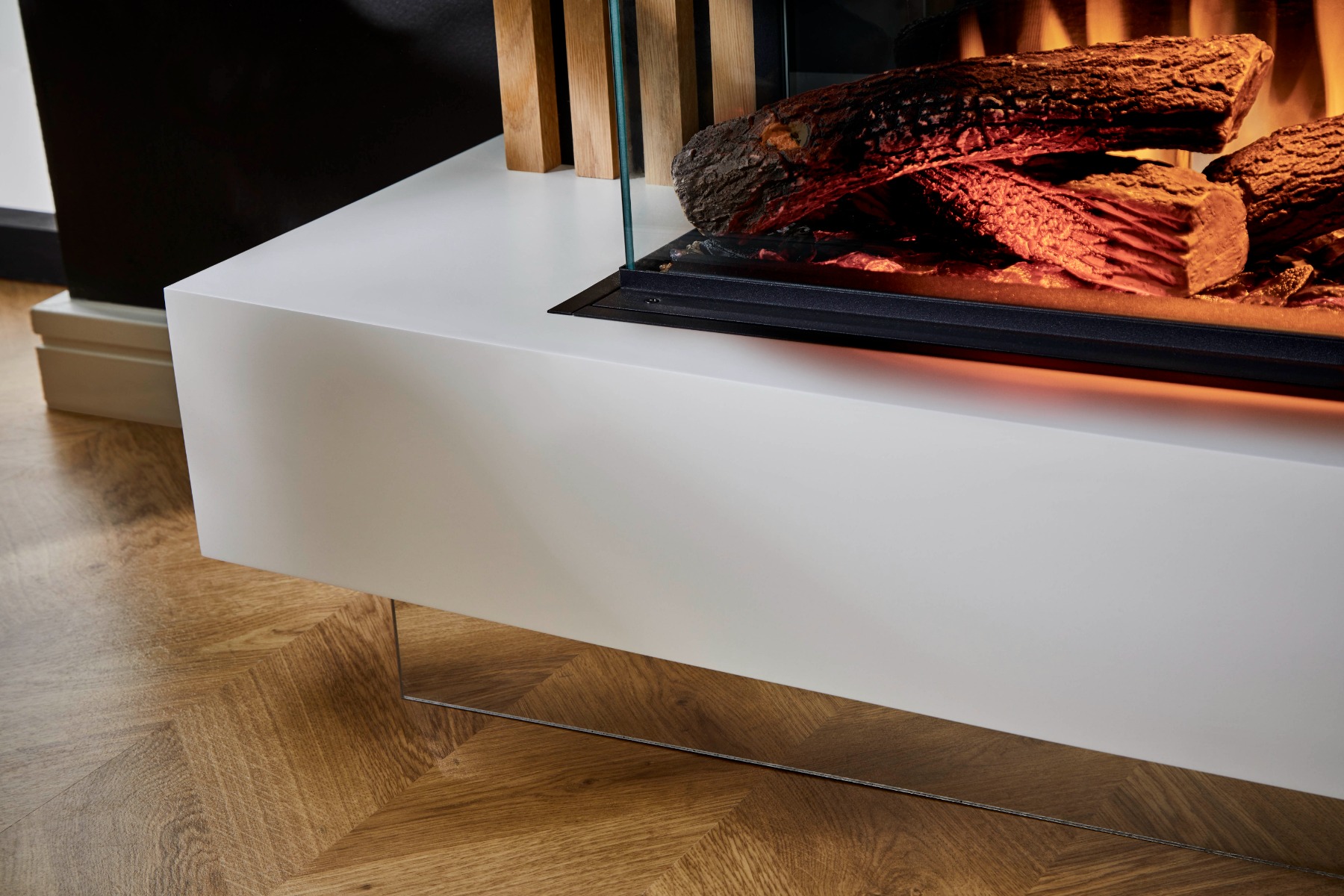 KATELL VISTO 1700 LED FLOOR STANDING ELECTRIC SUITE