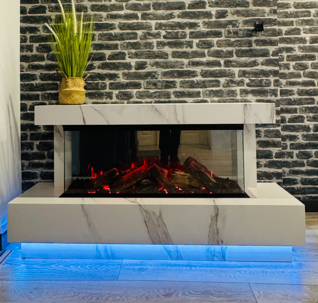 Solus Zenith LED electric suite